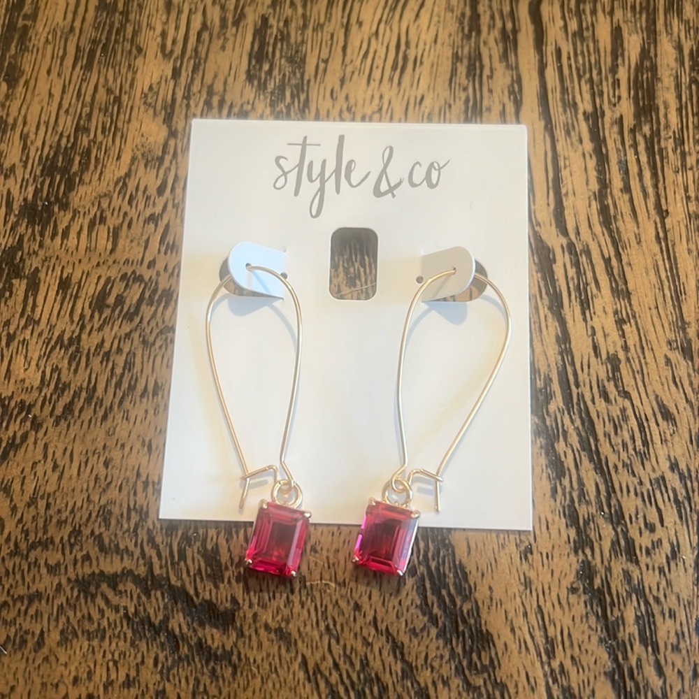 Style Co Sliver Gold And Pink Earrings 15$